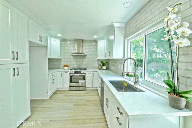 16329 Cherry Fall Lane, Cerritos CA: https://media.crmls.org/medias/fb26fdfe-93c9-484c-88bd-2a671ca18d97.jpg