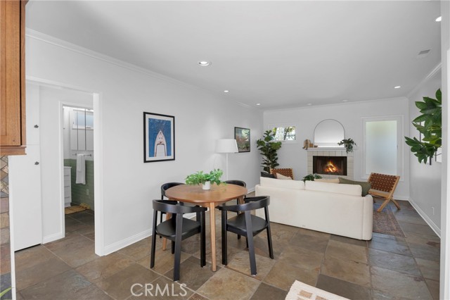 Detail Gallery Image 6 of 37 For 5792 Campo Walk, Long Beach,  CA 90803 - 2 Beds | 1 Baths