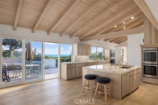 Detail Gallery Image 14 of 50 For 32432 Seven Seas Dr, Dana Point,  CA 92629 - 2 Beds | 2 Baths