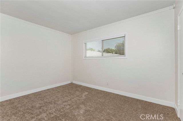 Detail Gallery Image 11 of 19 For 10327 Flora Vista Ave, Bellflower,  CA 90706 - 2 Beds | 1 Baths