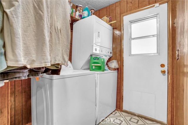 Image 21 of 57 For 32303 Bilton Way