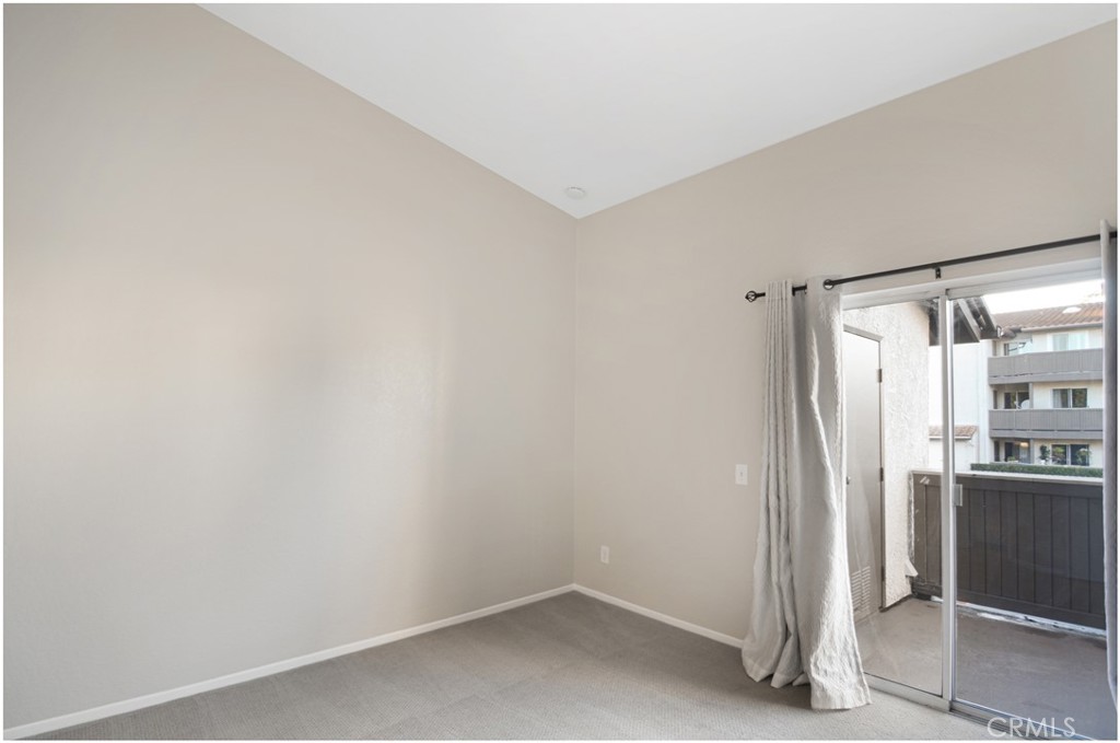 MLS #OC25246188 image #12