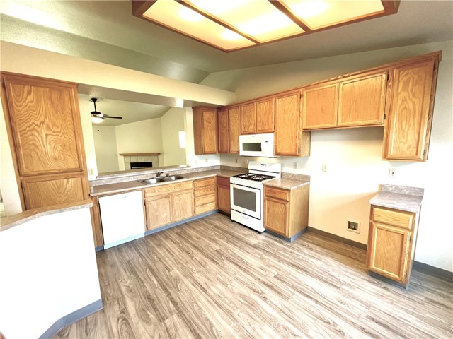 Detail Gallery Image 6 of 36 For 2234 E Childs Ave, Merced,  CA 95341 - 3 Beds | 2 Baths