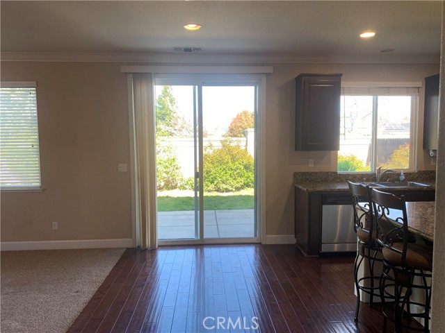 538 Burnt Ranch Way, Chico CA: https://media.crmls.org/medias/fb2abc98-a6ee-4dfd-946f-8b29bfbe0951.jpg