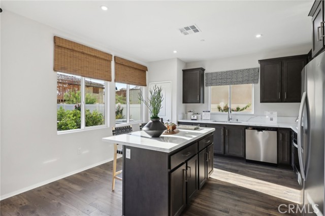 Detail Gallery Image 15 of 33 For 83218 Pintail Ln, Indio,  CA 92201 - 4 Beds | 3 Baths