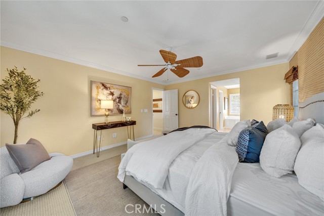 63 Splendor, Irvine CA: https://media.crmls.org/medias/fb2b3247-cf4b-4146-aa43-13adf0955c82.jpg