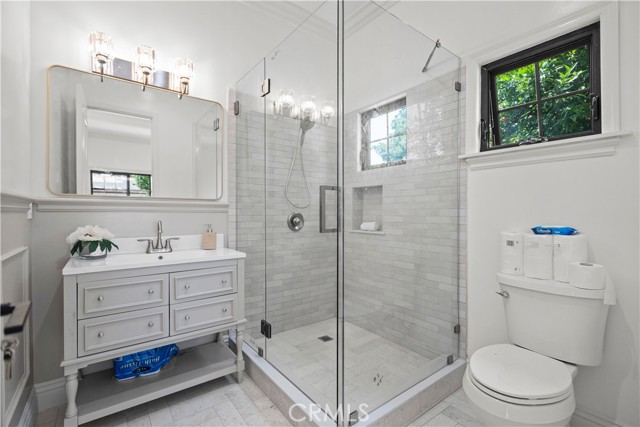 1935 S 6th Avenue, Arcadia CA: https://media.crmls.org/medias/fb2b642e-3dbb-4868-9516-39a13b1cb0b8.jpg