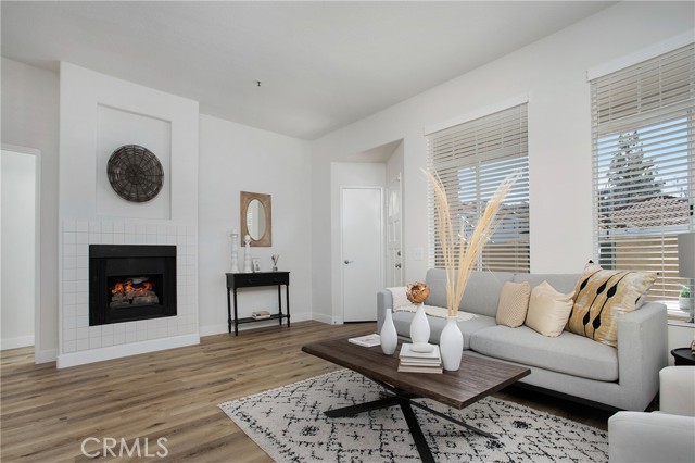 MLS# OC23025576