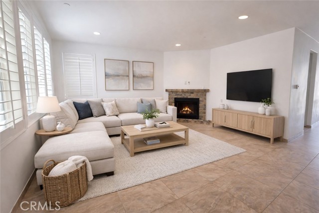 Detail Gallery Image 13 of 42 For 6227 Satterfield, Chino,  CA 91710 - 4 Beds | 3/1 Baths