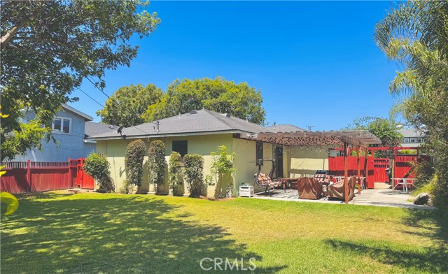 20282 Bayview Avenue, Newport Beach CA: https://media.crmls.org/medias/fb2ca3a7-1958-4522-9988-c1dbb0ab47ce.jpg