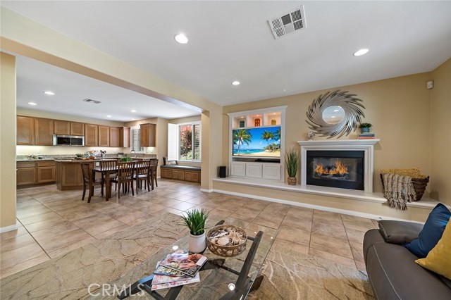 Detail Gallery Image 15 of 45 For 5011 Juneau Ct, Rancho Cucamonga,  CA 91739 - 4 Beds | 2/1 Baths