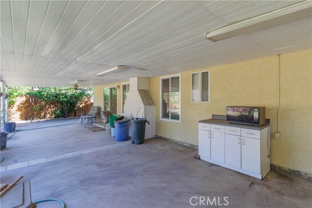 Detail Gallery Image 32 of 38 For 1323 Kingswood, Redlands,  CA 92374 - 3 Beds | 2 Baths