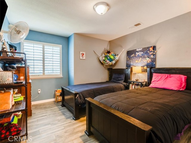104 W Mariposa Street, Avenal CA: https://media.crmls.org/medias/fb2d9f6e-2aff-493c-92e6-9dea00022d7e.jpg