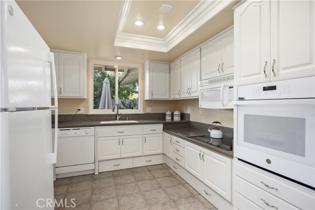 Detail Gallery Image 15 of 43 For 93 Calle Aragon #D,  Laguna Woods,  CA 92637 - 2 Beds | 1 Baths