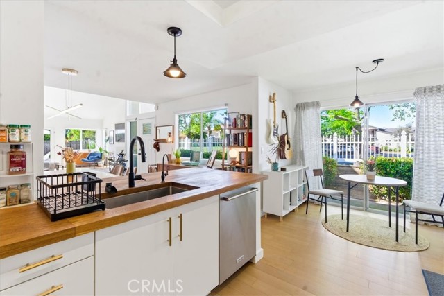 Detail Gallery Image 14 of 43 For 24836 Woodside, Lake Forest,  CA 92630 - 3 Beds | 2 Baths