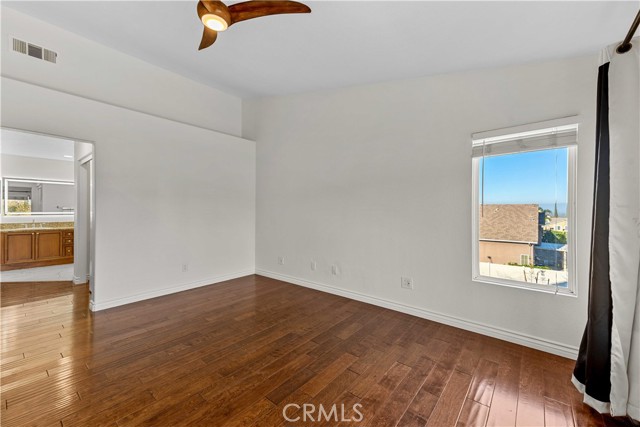 Detail Gallery Image 13 of 34 For 2515 Sweet Rain, Corona,  CA 92881 - 5 Beds | 3 Baths