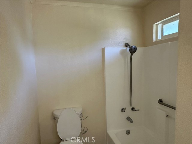 Detail Gallery Image 9 of 29 For 13321 Hale Ave, Garden Grove,  CA 92844 - 5 Beds | 2 Baths