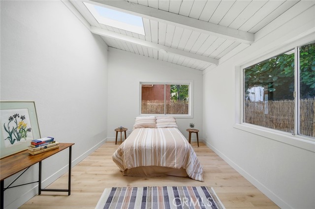 7 Bed Home for Sale in Los Angeles, California
