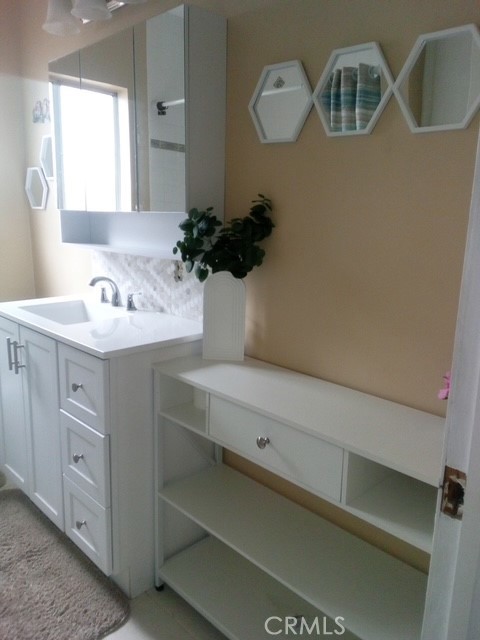 Detail Gallery Image 17 of 27 For 11742 Terradell, Santa Fe Springs,  CA 90670 - 4 Beds | 2 Baths