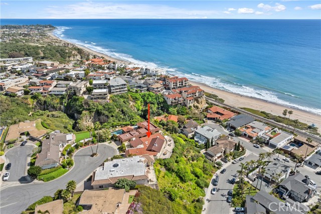 504 Avenida De La Riviera, San Clemente CA: https://media.crmls.org/medias/fb300078-40e6-423e-9788-acb71c424343.jpg