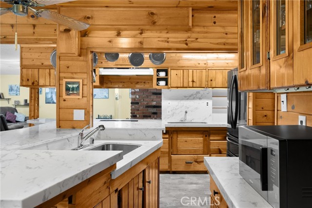Detail Gallery Image 21 of 65 For 1005 E Woodland Ln, Glendora,  CA 91741 - 4 Beds | 3 Baths