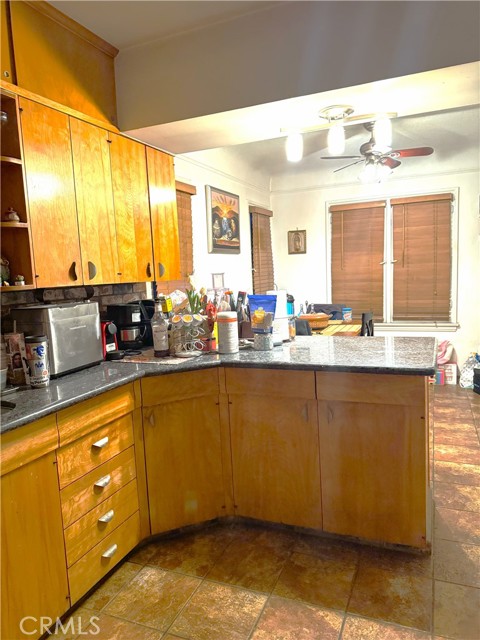 Detail Gallery Image 9 of 25 For 1705 S Fremont Ave, Alhambra,  CA 91803 - 3 Beds | 2 Baths