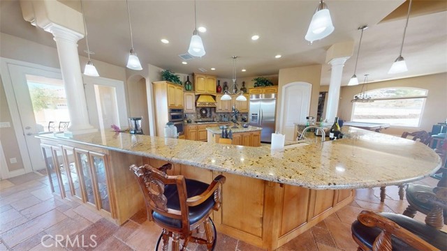 17134 Joshua Road, Apple Valley CA: https://media.crmls.org/medias/fb319b00-4fe4-4311-b015-4abaef31b6fe.jpg