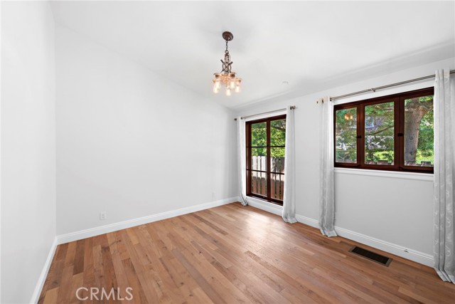 Detail Gallery Image 17 of 30 For 274 Wave St, Laguna Beach,  CA 92651 - 3 Beds | 2 Baths