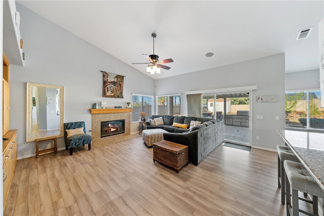 Detail Gallery Image 16 of 51 For 16020 Little Ct, Riverside,  CA 92508 - 4 Beds | 2/1 Baths