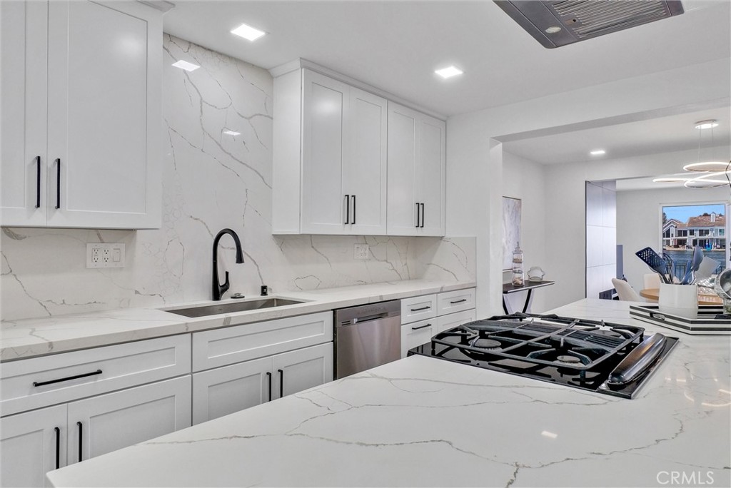 MLS #OC25267868 image #12