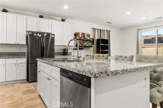 Detail Gallery Image 14 of 55 For 468 Bristolwood, Hemet,  CA 92543 - 3 Beds | 2 Baths