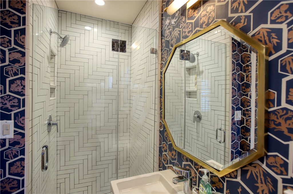 1628 Santa Rosa AvenueGlendale img 25