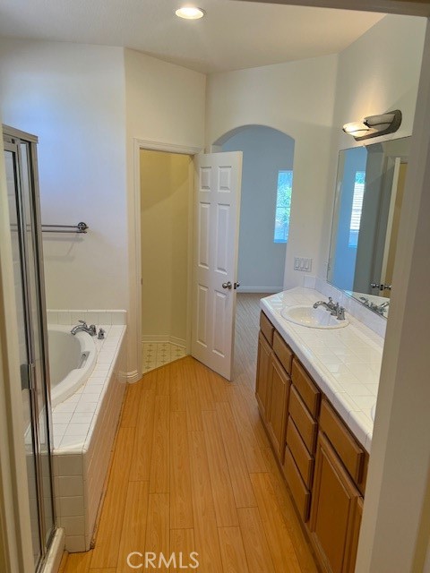 Detail Gallery Image 19 of 38 For 2645 Night Jasmine Dr #1,  Simi Valley,  CA 93065 - 4 Beds | 2/1 Baths