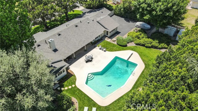 Detail Gallery Image 13 of 50 For 19439 Mayall St, Northridge,  CA 91324 - 4 Beds | 4 Baths