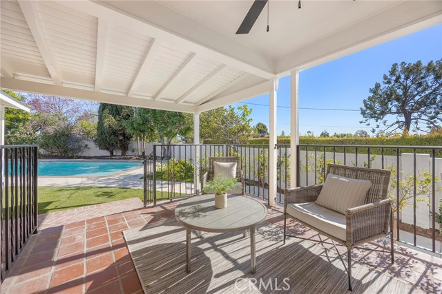 Image 24 of 33 For 840 Grandview Avenue