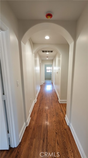 18505 Van Ness Avenue, Torrance CA: https://media.crmls.org/medias/fb35d890-bc96-4d69-8922-8e6cbbefa276.jpg