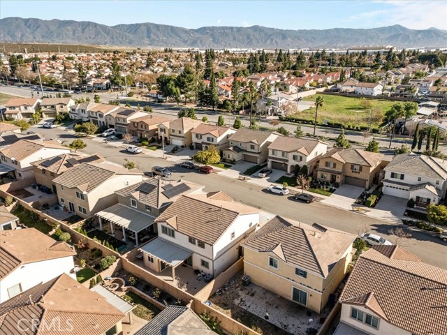 Detail Gallery Image 32 of 39 For 6978 Alderwood Dr, Fontana,  CA 92336 - 3 Beds | 2/1 Baths
