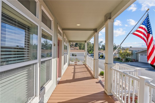 Detail Gallery Image 5 of 75 For 15455 Glenoaks Bld #502,  Sylmar,  CA 91342 - 2 Beds | 2 Baths