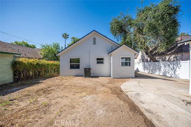 1951 Wagner Street, Pasadena CA: https://media.crmls.org/medias/fb38ae40-7d06-47ee-b3df-ab44c5e87666.jpg