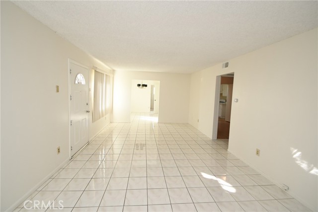 Detail Gallery Image 8 of 22 For 4505 Lennox, Lennox,  CA 90304 - 2 Beds | 1 Baths