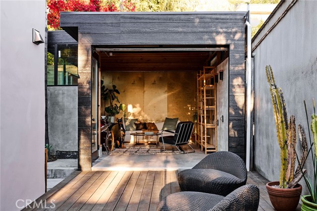 Detail Gallery Image 23 of 29 For 2111 Wollam St, Glassell Park,  CA 90065 - 3 Beds | 2 Baths