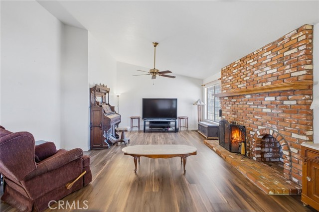 Detail Gallery Image 13 of 57 For 19992 Covell, Riverside,  CA 92508 - 3 Beds | 2/1 Baths