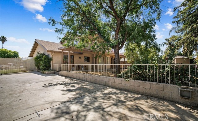2808 Judith Street, Bakersfield CA: https://media.crmls.org/medias/fb3ade58-ad7d-44e9-a2ce-69b862bb051f.jpg