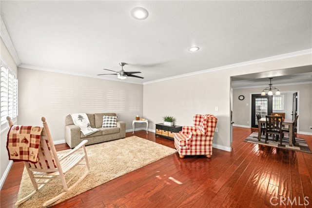 Detail Gallery Image 3 of 40 For 28731 Thornhill, Menifee,  CA 92586 - 2 Beds | 2 Baths