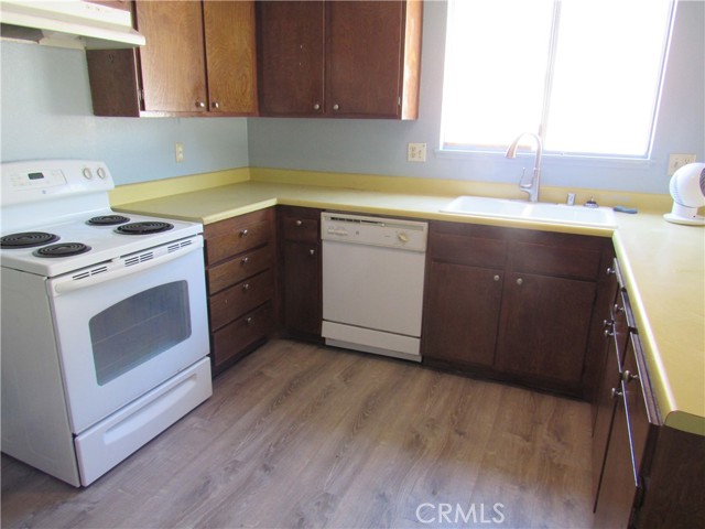 Detail Gallery Image 7 of 40 For 28030 Pebble Beach Dr, Menifee,  CA 92586 - 2 Beds | 2 Baths