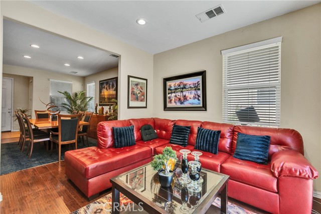 Detail Gallery Image 7 of 35 For 14301 Florence St, Corona,  CA 92880 - 4 Beds | 3/1 Baths