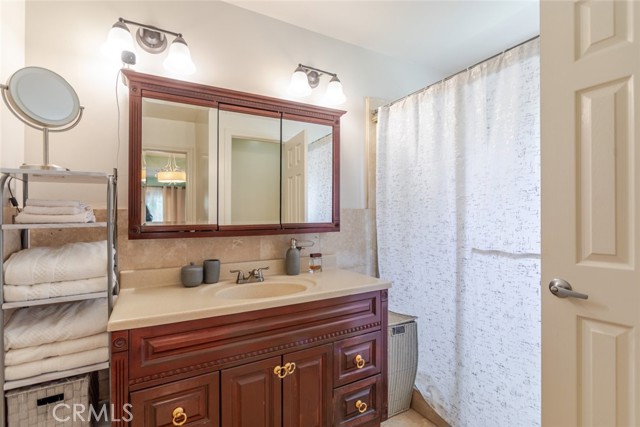 Detail Gallery Image 44 of 75 For 605 N 18th St, Montebello,  CA 90640 - 4 Beds | 3 Baths