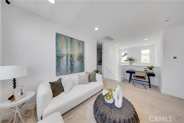 Detail Gallery Image 36 of 72 For 251 Tank, Irvine,  CA 92618 - 4 Beds | 3/1 Baths