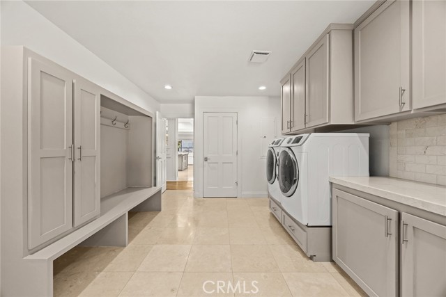 Detail Gallery Image 35 of 59 For 1916 via Visalia, Palos Verdes Estates,  CA 90274 - 6 Beds | 5/2 Baths