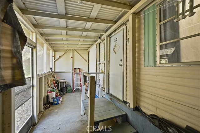 Detail Gallery Image 12 of 14 For 3040 Lakeview, Nice,  CA 95464 - 2 Beds | 1 Baths